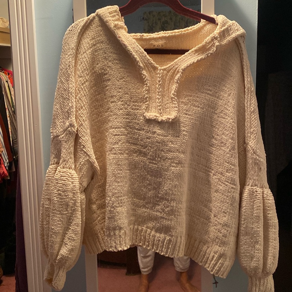 POL Sweater w/Hood